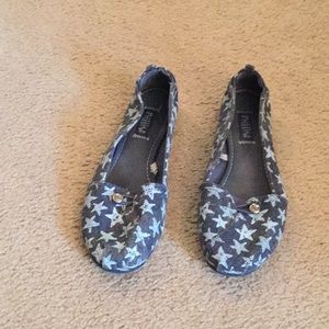 Mat Love Shoes